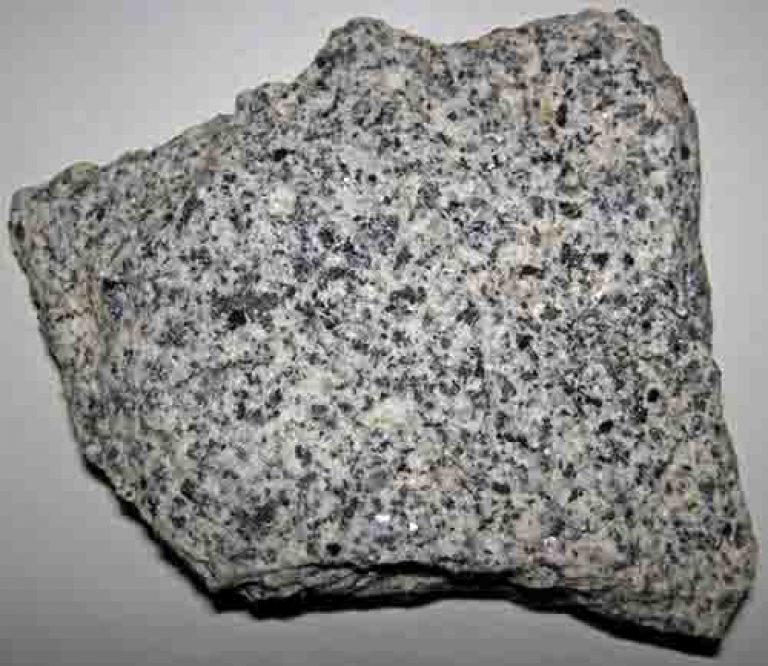 Batuan Beku dilengkapi Pengertian, Proses Terbentuknya