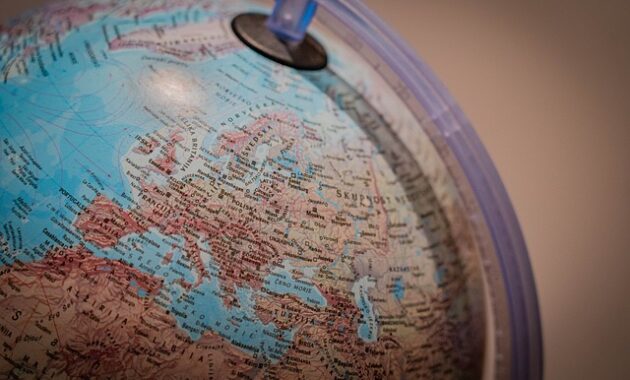 bola dunia globe